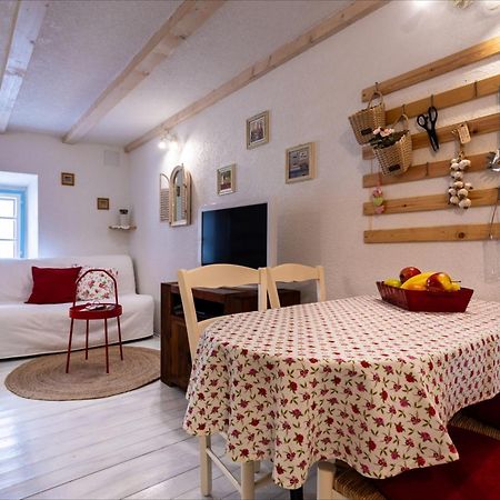 Apartman Valdi Baška Eksteriør billede