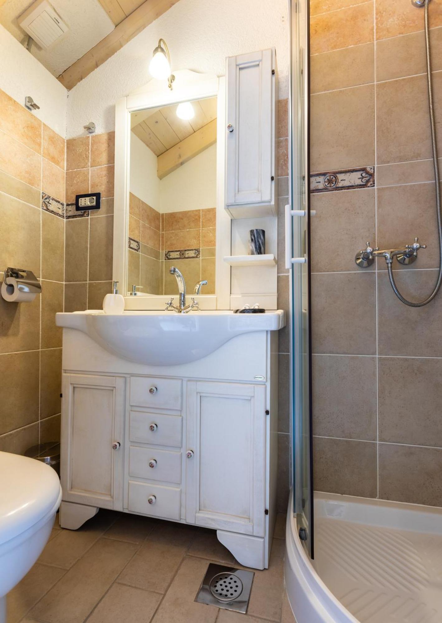 Apartman Valdi Baška Eksteriør billede